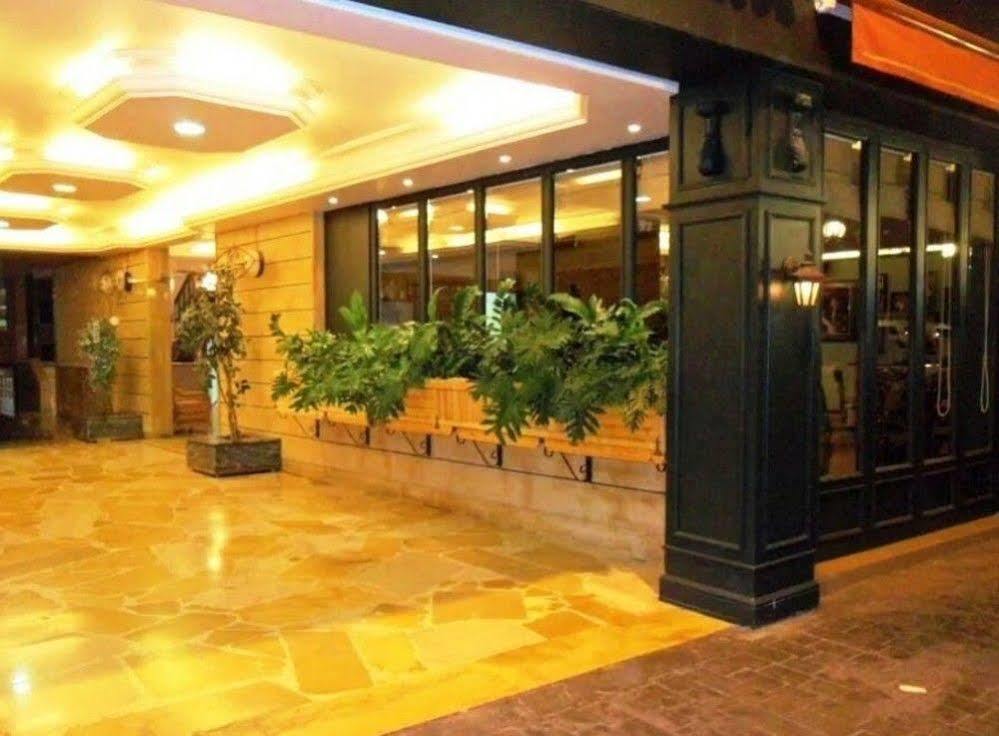 Viccini Suites Beirut Eksteriør billede